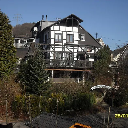 Zum Stausee Engelskirchen