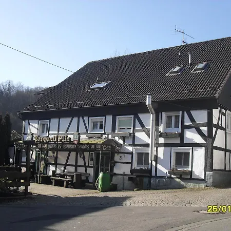 Zum Stausee Pensión Engelskirchen