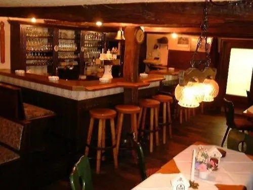 Zum Stausee Gæstehus Engelskirchen