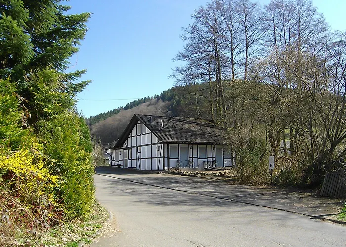 Zum Stausee Engelskirchen